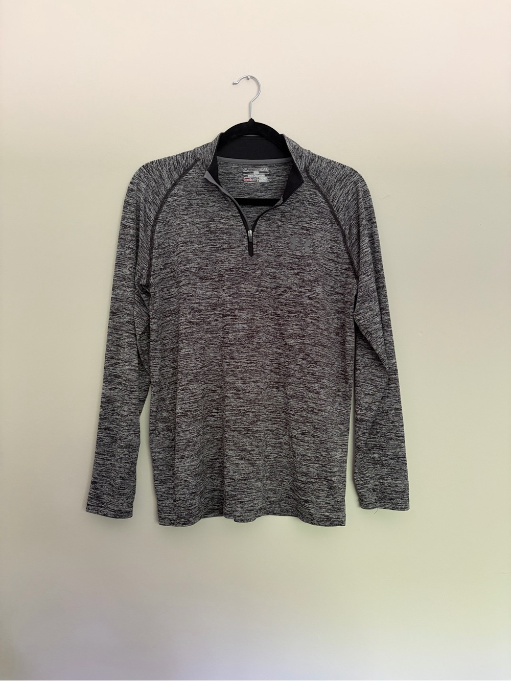 Under Armour Heather Gray Quarter-Zip Active Pullover